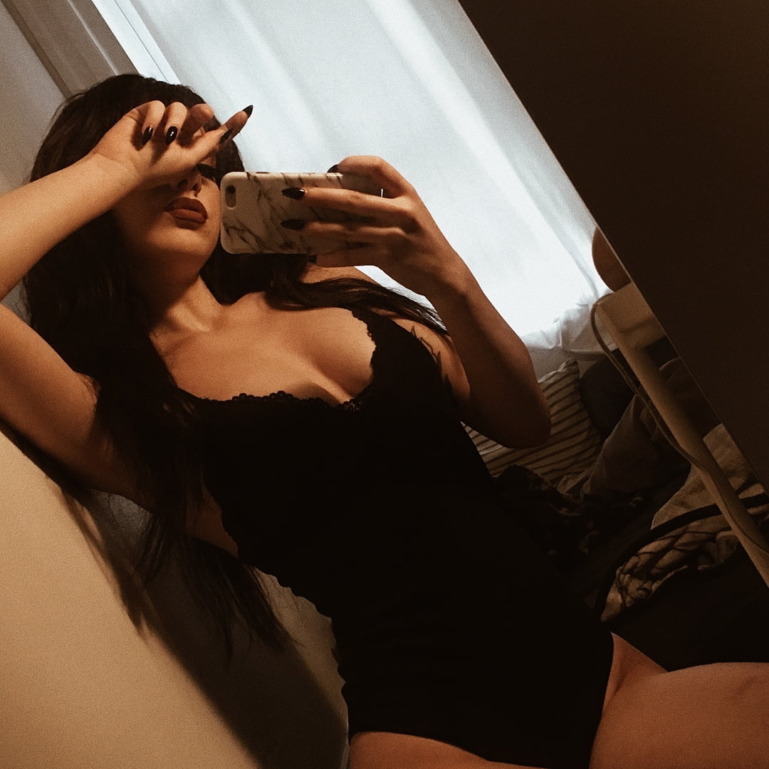 Mamak Escort Steva ile Gecenin Kalbine Dokun